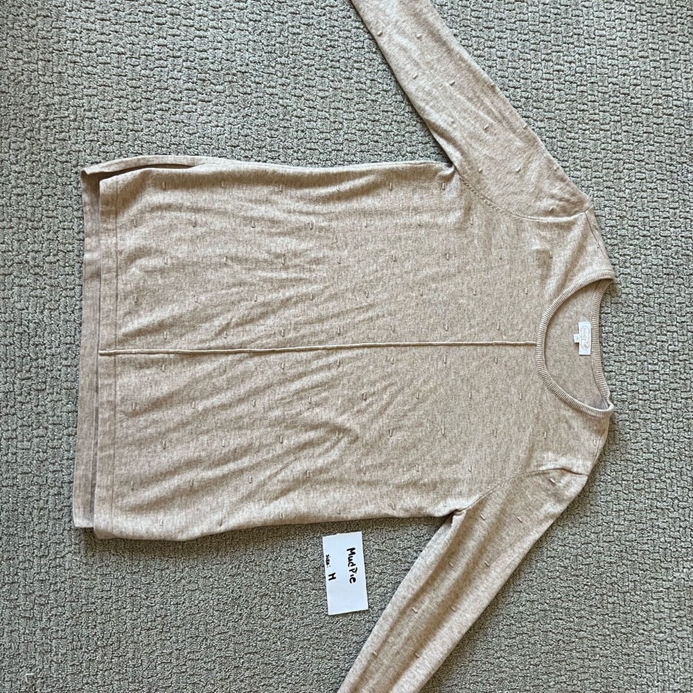 Mud pie sweater
